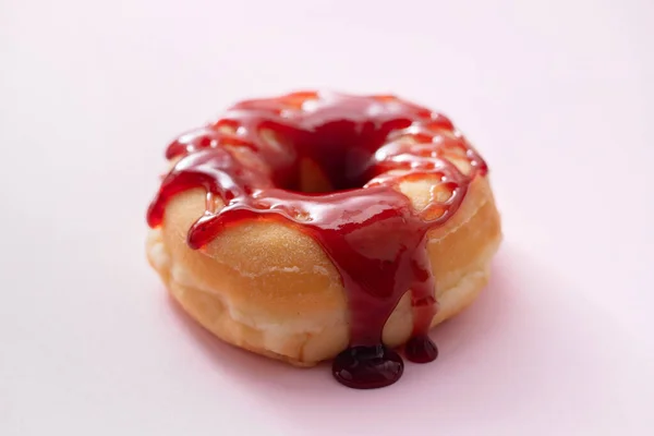 One Donut Jam Pink Background — Stock Photo, Image