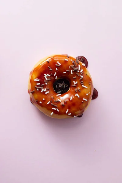 One Donut Jam Pink Background — Stock Photo, Image