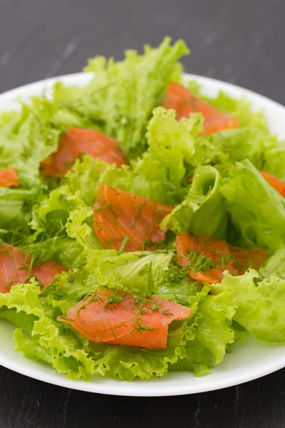 Salad with smoked salmon — Stock Photo, Image