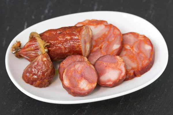 Chorizo en el plato — Foto de Stock