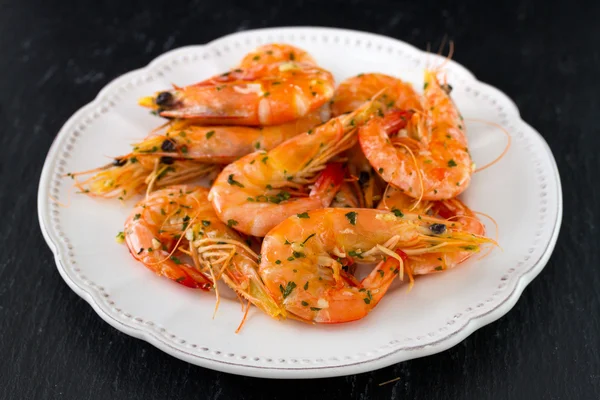 Shrimps on plate — Stock Photo, Image