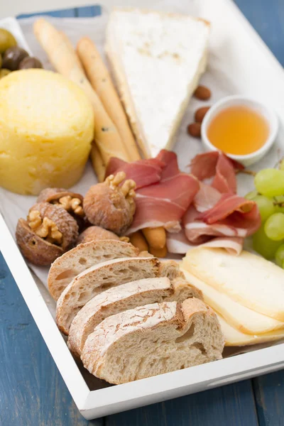 Bread with meat, honey and cheese — Stock Photo, Image