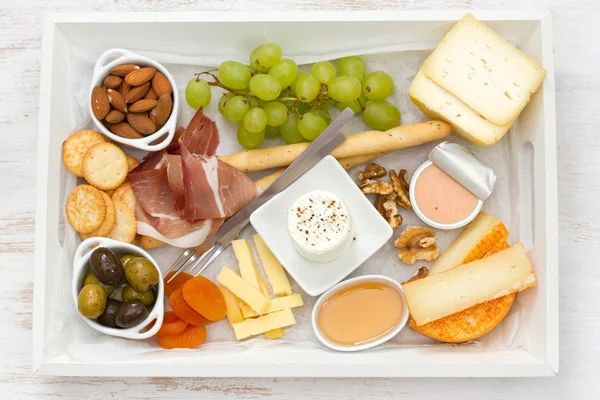 Cheese platter — Stock Photo, Image