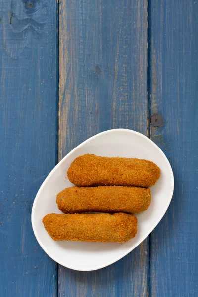 A fehér az étel hús croquete — Stock Fotó