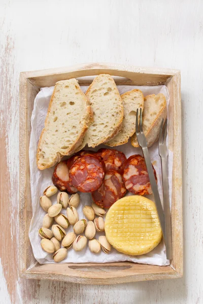 绍里索与奶酪和面包 — 图库照片