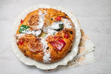 Fındıklı mutlu noel pastası - Bolo Rei geleneksel bir Noel pastasıdır.