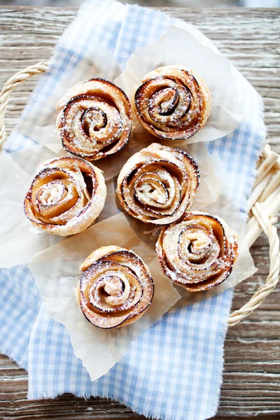 Hermosas rosas de manzana — Foto de Stock