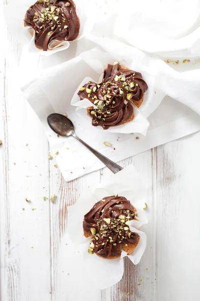 Pistage muffins med glasyr — Stockfoto
