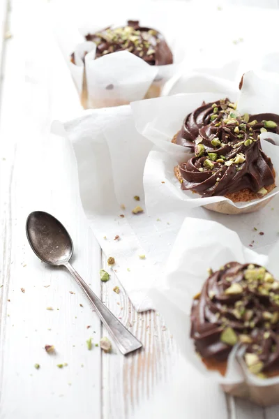 Pistachio Cupcakes with icing — Stock Photo, Image