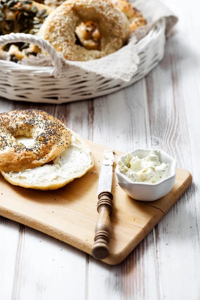 Ile susamlı simit — Stok fotoğraf