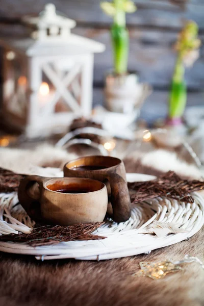 Фінські дерев'яні чашки — стокове фото