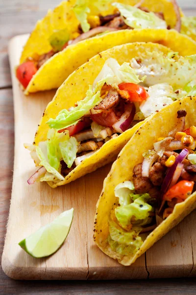 Mexican Chicken tacos — Stock Photo, Image