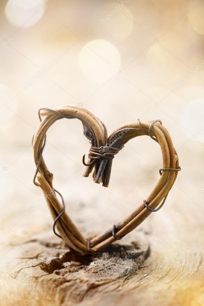 Willow wooden heart