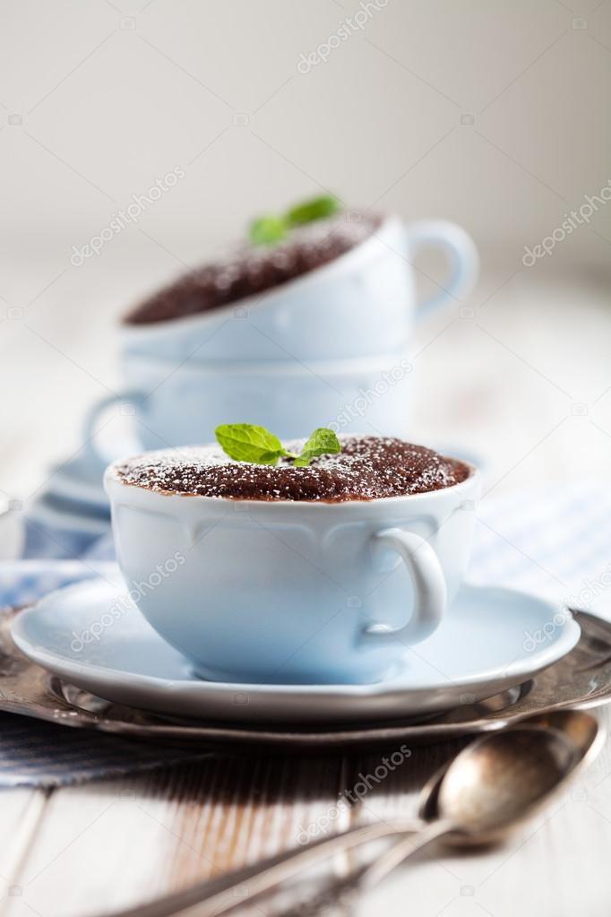 Chocolate cakes in mugs