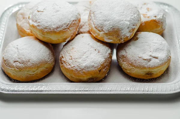 Berliner Pfannkuchen Niemiecki Pączek Tradycyjne Ciasto Drożdżowe Smażone Głęboko Wypełnione — Zdjęcie stockowe