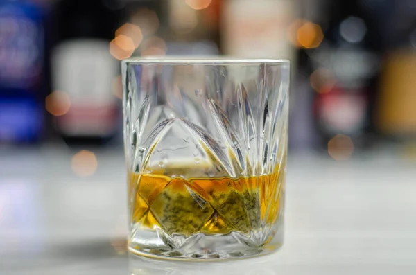Verre Ancienne Avec Whisky Écossais Glaçons Bar Boisson Exclusive — Photo