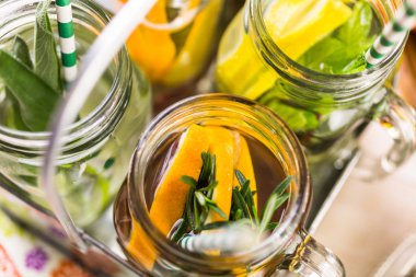 Narenciye infüzyon su Detoks