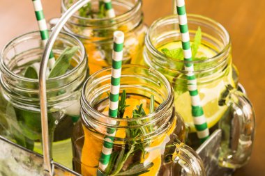 Narenciye infüzyon su Detoks