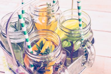 Narenciye infüzyon su Detoks