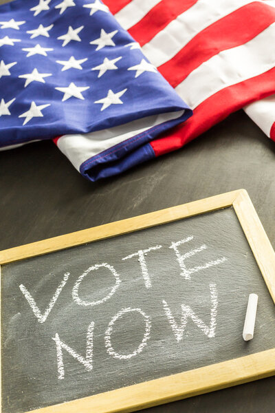 Знак голосования на доске объявлений
 