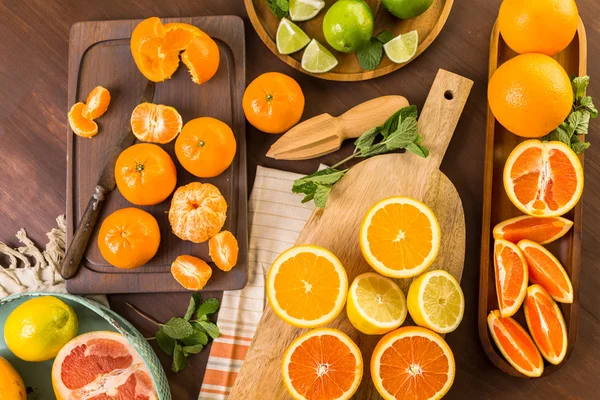 柑橘系の果物の様々 な — ストック写真