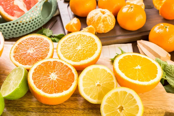 Mängd citrusfrukter — Stockfoto