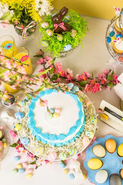 Easter brunch table — Stock Photo, Image