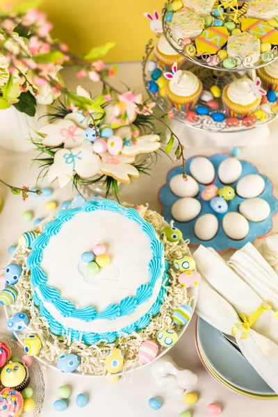 Easter brunch table — Stock Photo, Image