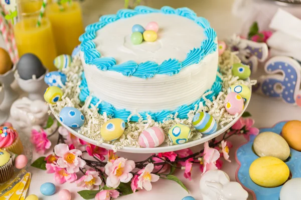 Easter brunch table — Stock Photo, Image