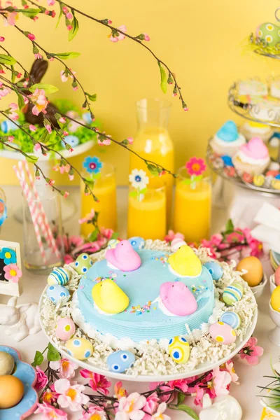 Easter brunch table — Stock Photo, Image