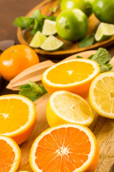 Mängd citrusfrukter — Stockfoto