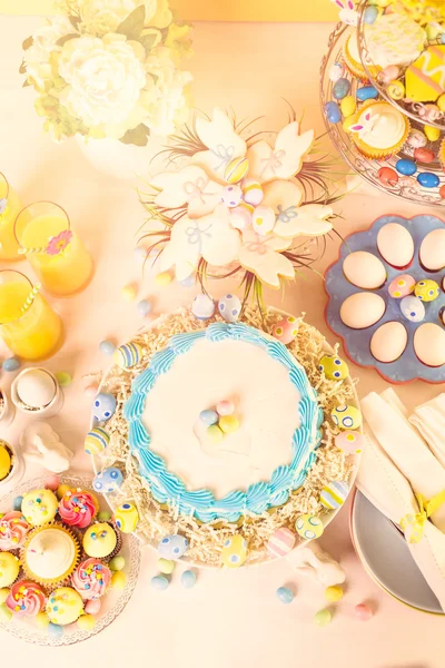 Easter brunch table — Stock Photo, Image