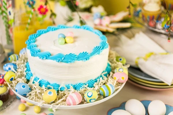 Dessert table for Easter — Stock Photo, Image