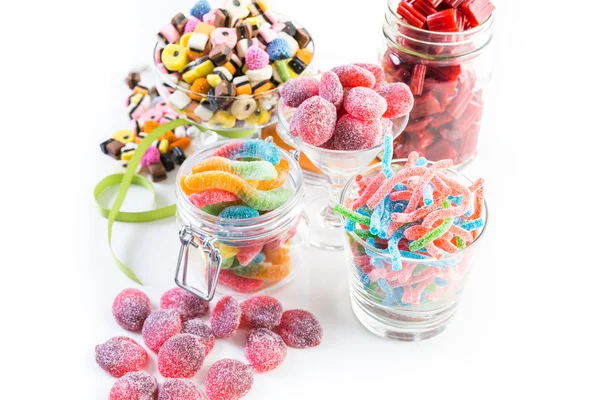 Çeşitli renkli şekerler — Stok fotoğraf