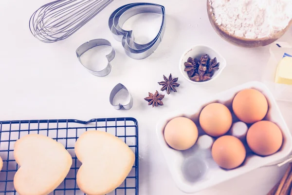 Fırın kalp şeklinde şeker kurabiye