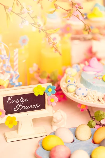 Dessertbordet, påsk brunch — Stockfoto