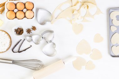 Fırın kalp şeklinde şeker kurabiye