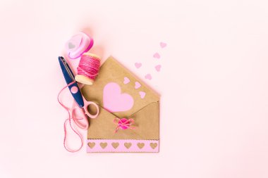 Sevgililer günü kartı el hazırlanmış