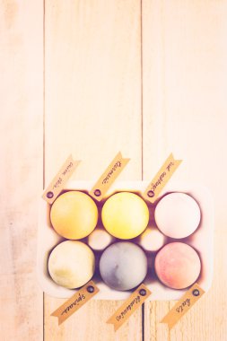 boyalı Paskalya yumurtaları