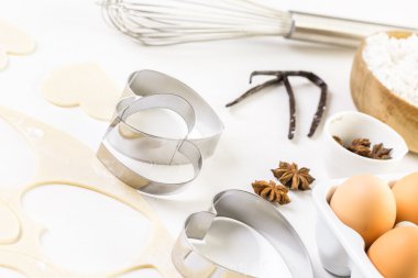 Fırın kalp şeklinde şeker kurabiye