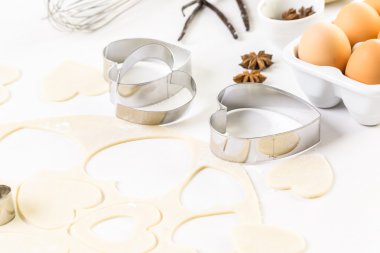 Fırın kalp şeklinde şeker kurabiye