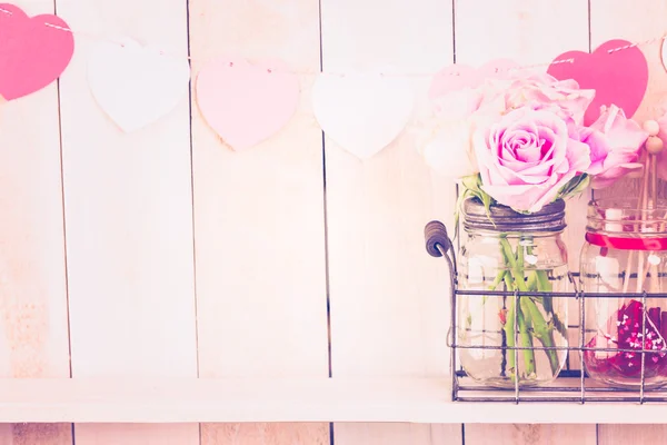 Vaaleanpunaisia ruusuja lähikuva — kuvapankkivalokuva
