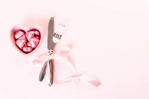 Посуда и День Святого Валентина — стоковое фото