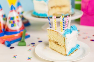 basit doğum günü pastası