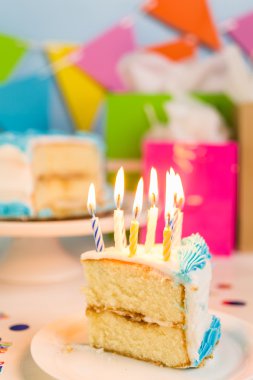 basit doğum günü pastası