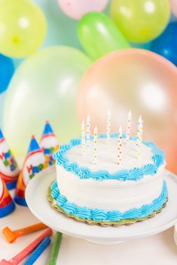 basit doğum günü pastası