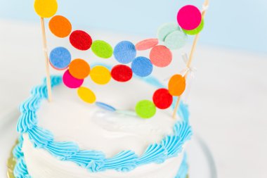 basit doğum günü pastası