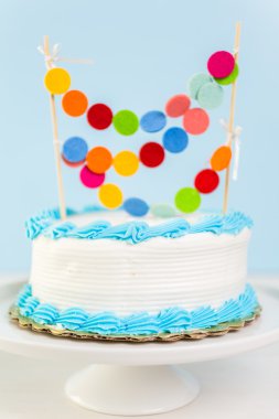 basit doğum günü pastası