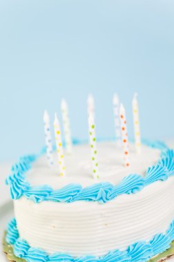 basit doğum günü pastası