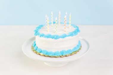 basit doğum günü pastası